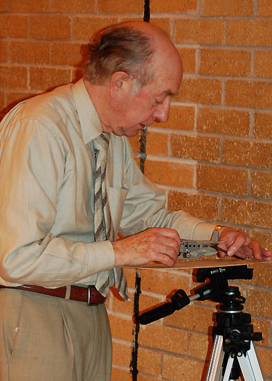 Reg Boor's tiny 'Pistachio' Reg Boor's tiny 'Pistachio'