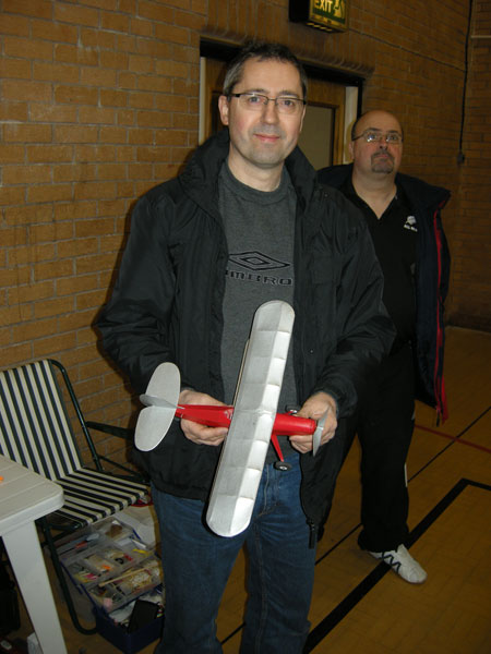 Tim Milner's vintage Frog. Dave Crompton meditating in the background! Tim Milner's vintage Frog. Dave Crompton meditating in the background!