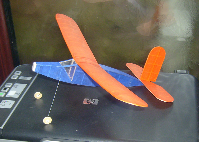 Dave Crompton pretty Peanut 'Gordon Wake' Dave Crompton pretty Peanut 'Gordon Wake'