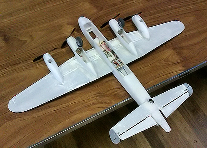 Paul Channon's micro r/c Lancaster - working retracts! Paul Channon's micro r/c Lancaster - working retracts!