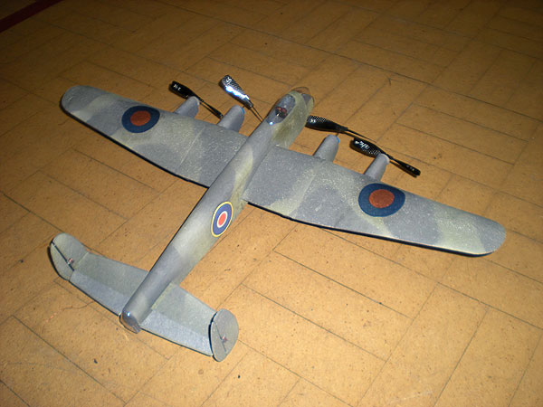 flies beautifully using motor steering flies beautifully using motor steering